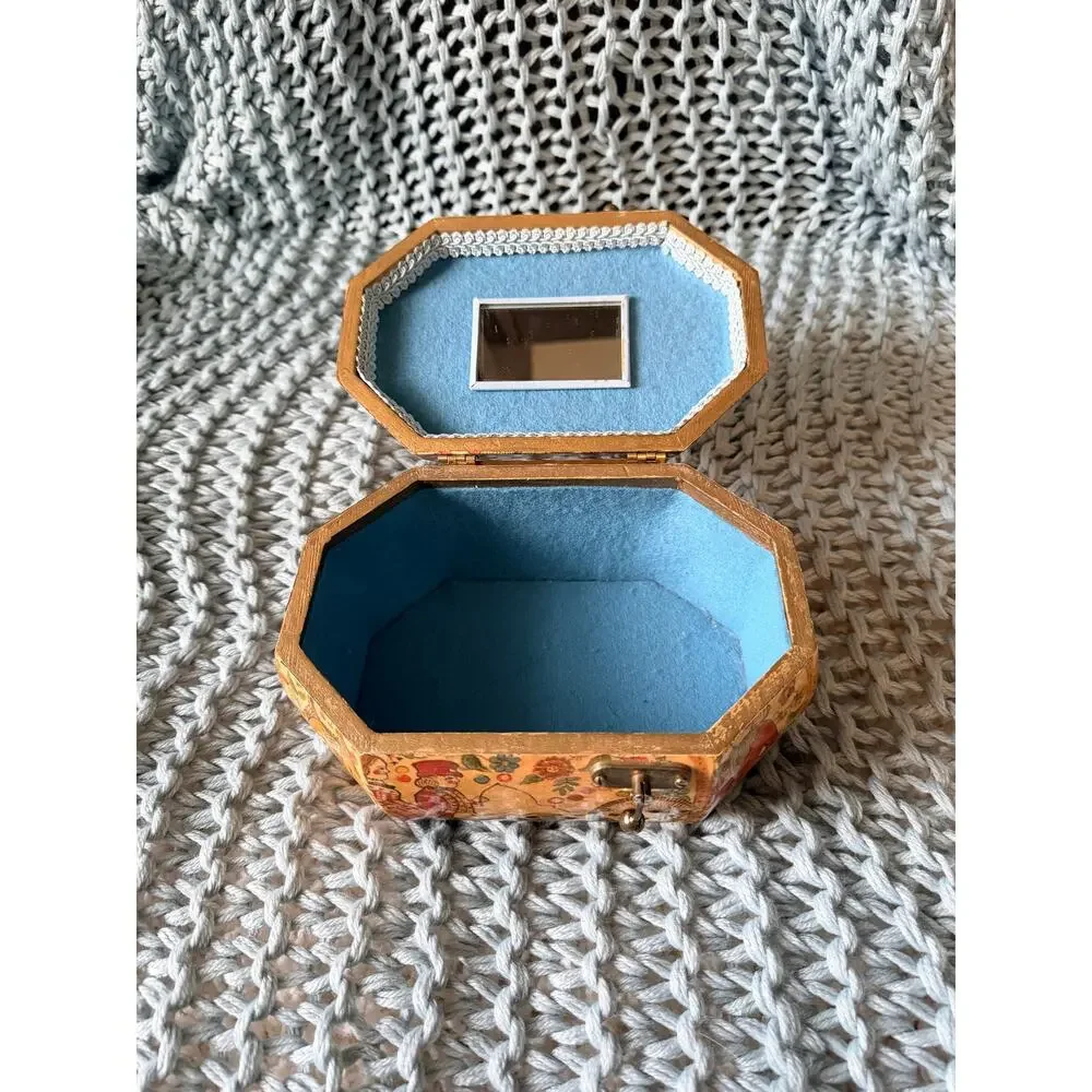 Other vintage 1960s